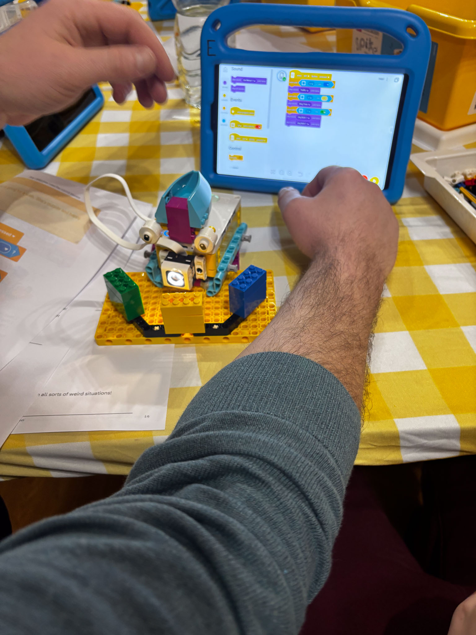 LEGO® SPIKE™ Essential / Prime Robotics Camp 5+