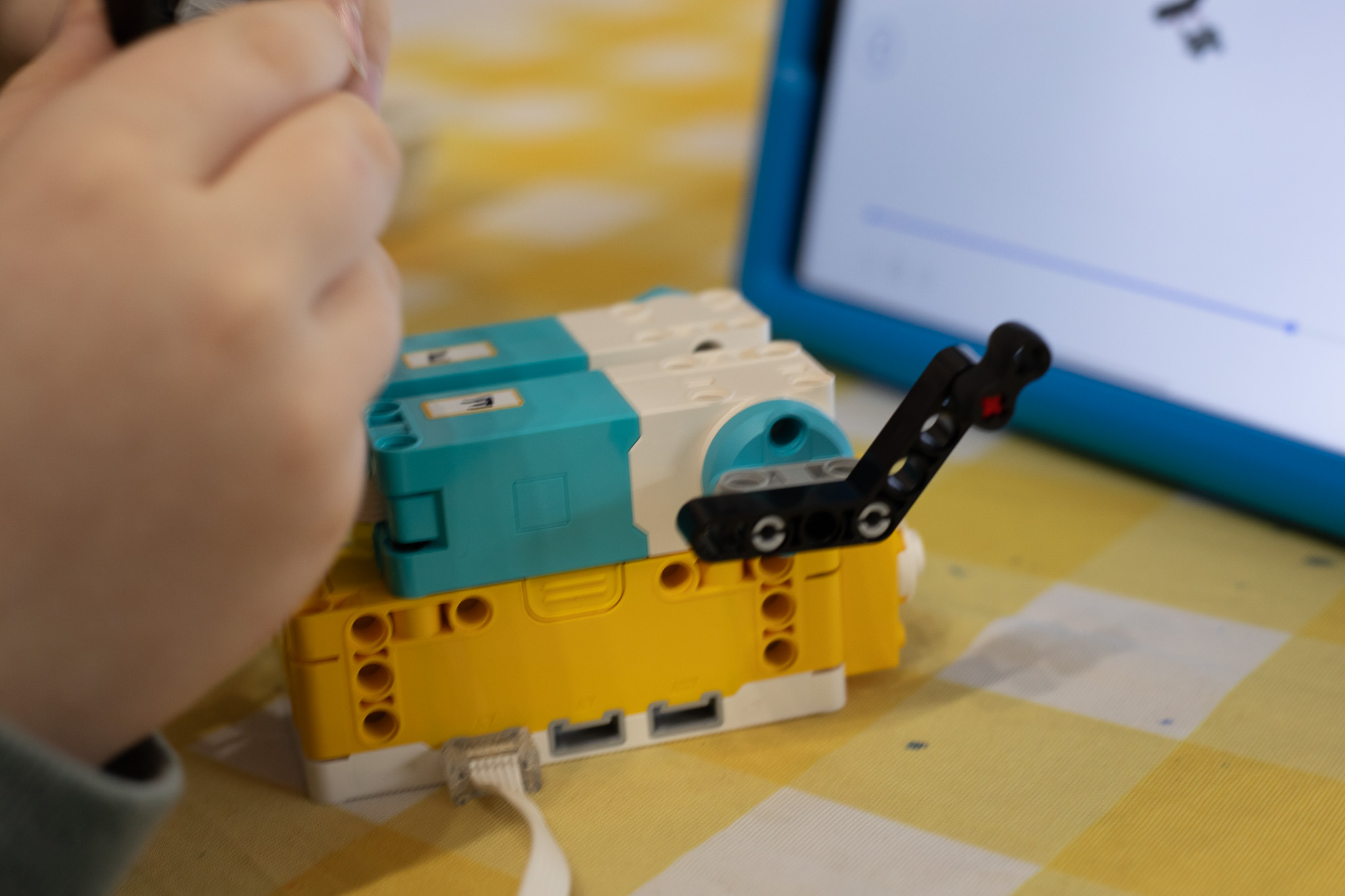 LEGO® SPIKE™ Essential / Prime Robotics Camp 5+ - Image 5
